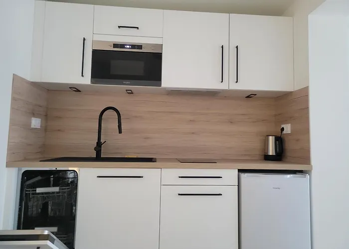Studio Independant En Rez-De-Jardin