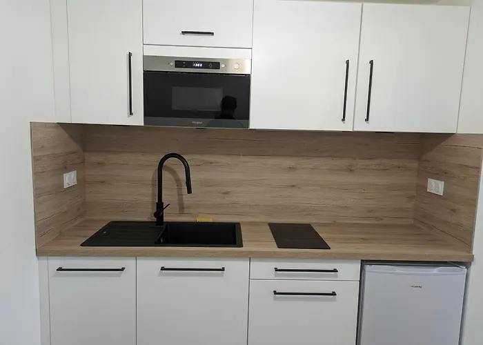 Studio Independant En Rez-De-Jardin
