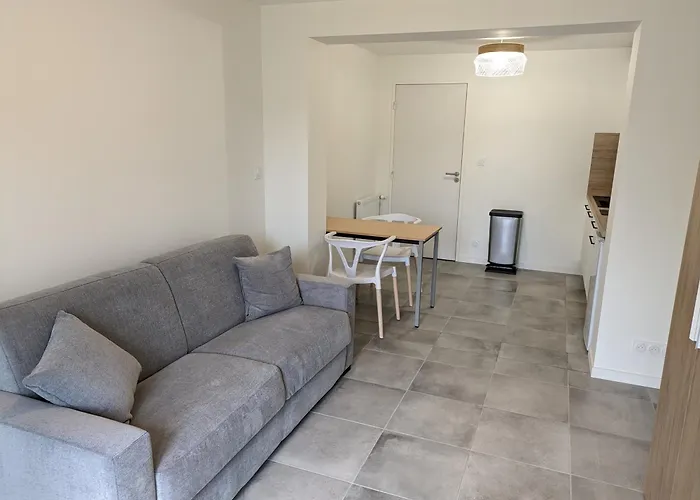 Studio Independant En Rez-De-Jardin