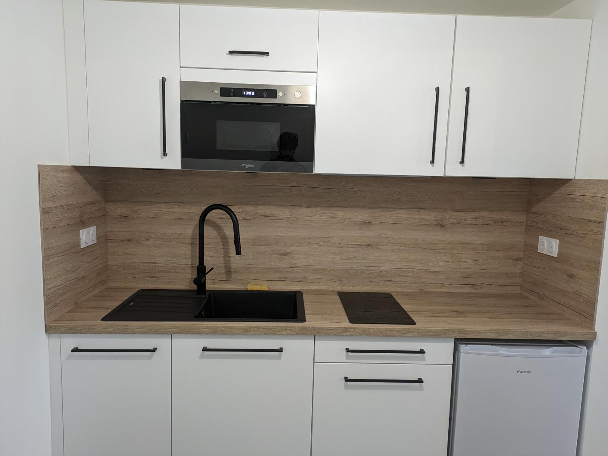 Independant En Rez-de-jardin Apartment